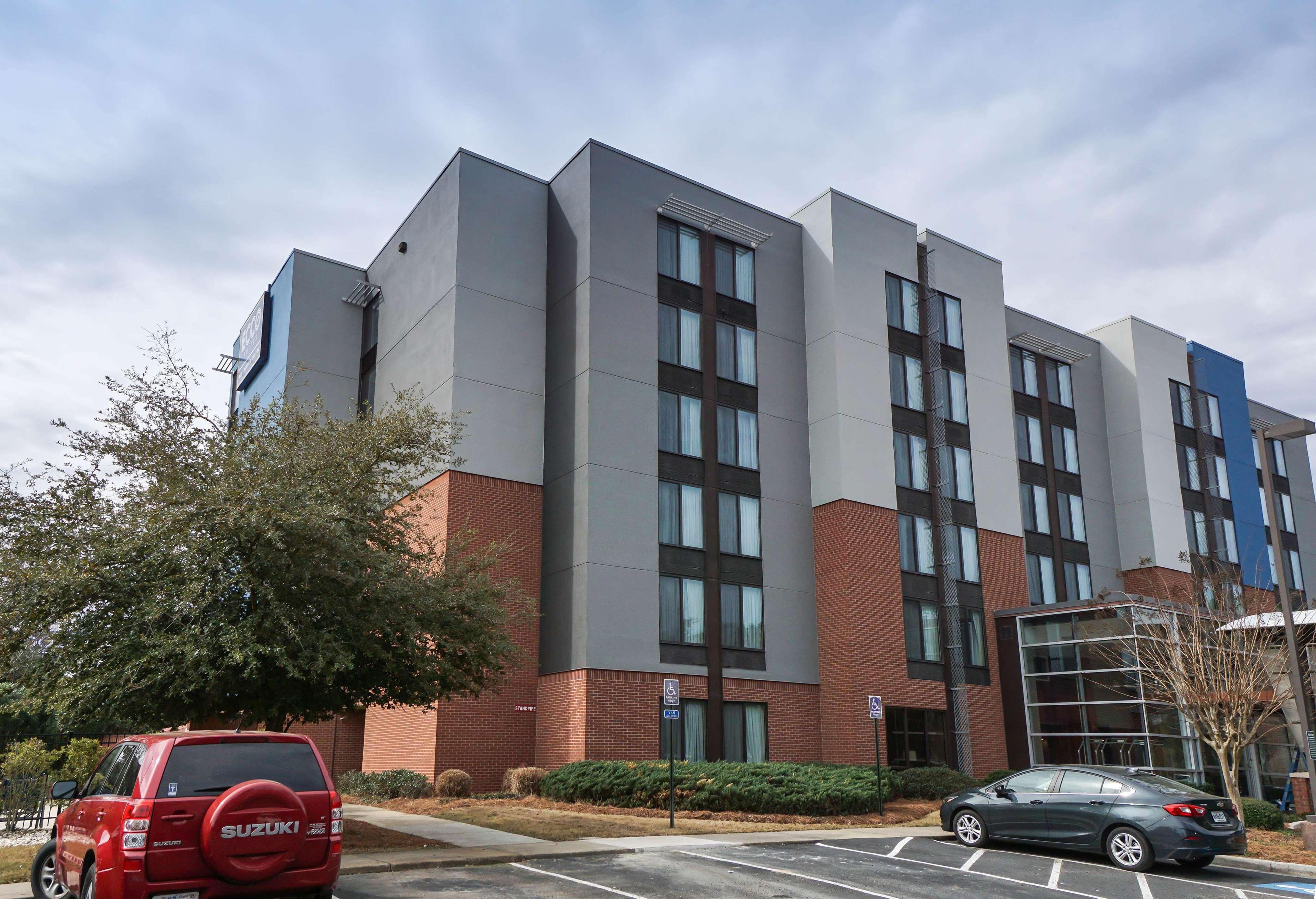 Best Western Plus Augusta North Inn & Suites Exterior photo